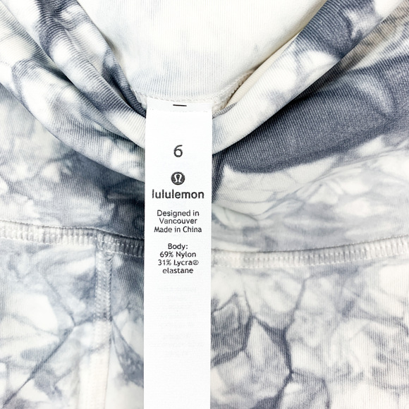 Lululemon Grey & White Marble Pattern Athletic Leggings - Picture 2 of 12